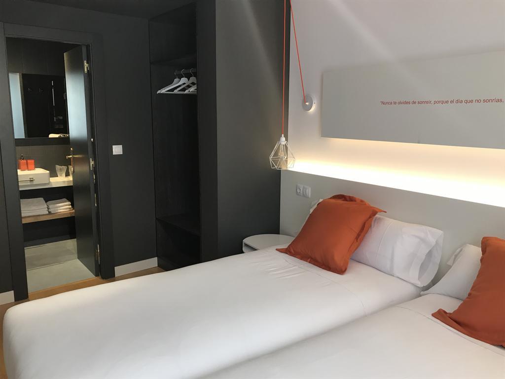 Apartamento Sombrereria Rimbombin Burgos Bilik gambar