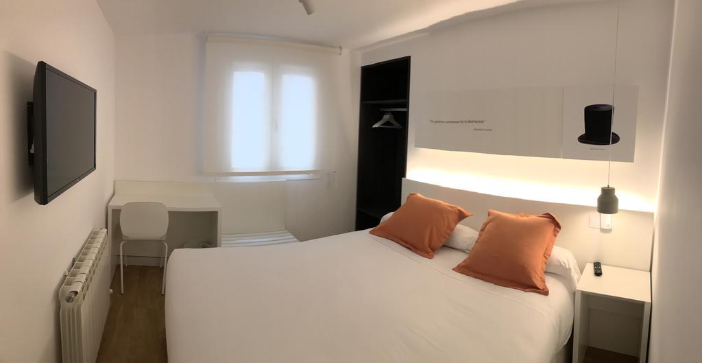Apartamento Sombrereria Rimbombin Burgos Bilik gambar