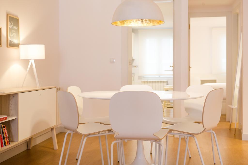 Apartamento Sombrereria Rimbombin Burgos Bilik gambar